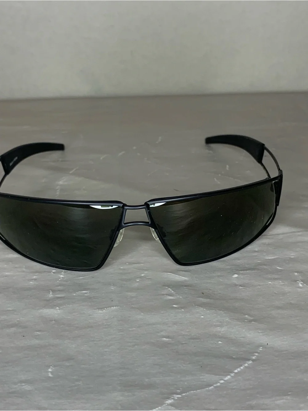 Reebok Black Men's Sunglasses in with Elm Green Gradient Lenses